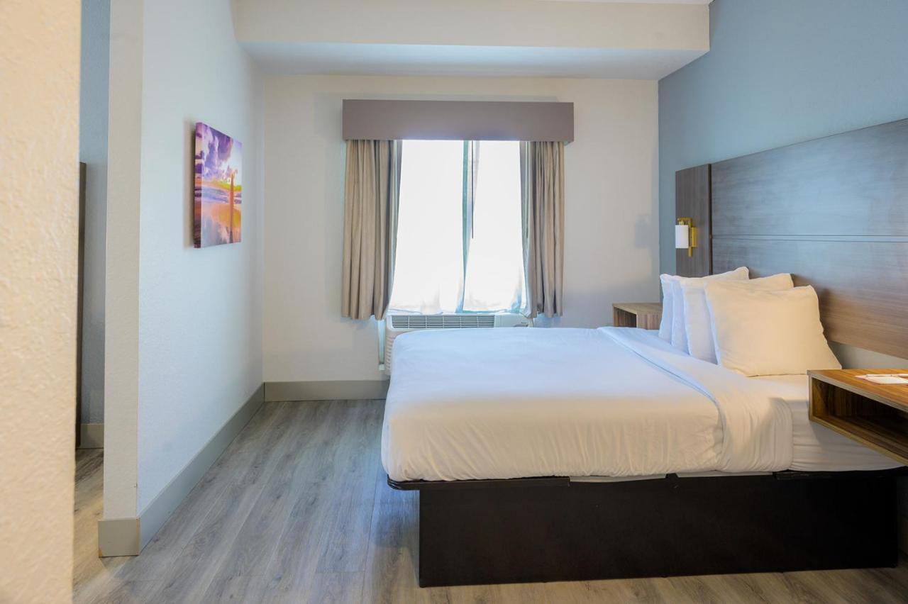 Hawthorn Extended Stay By Wyndham Panama City Beach Upper Grand Lagoon Екстер'єр фото